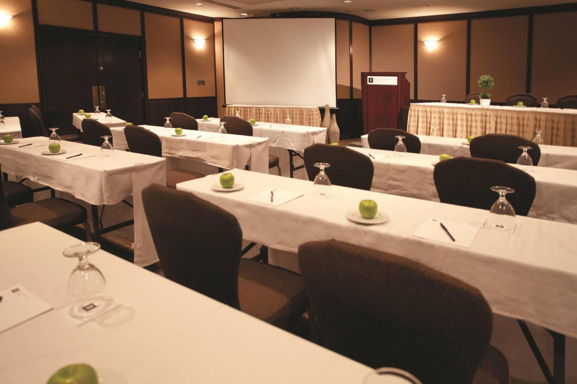 Metropolitan Hotel Vancouver Dış mekan fotoğraf