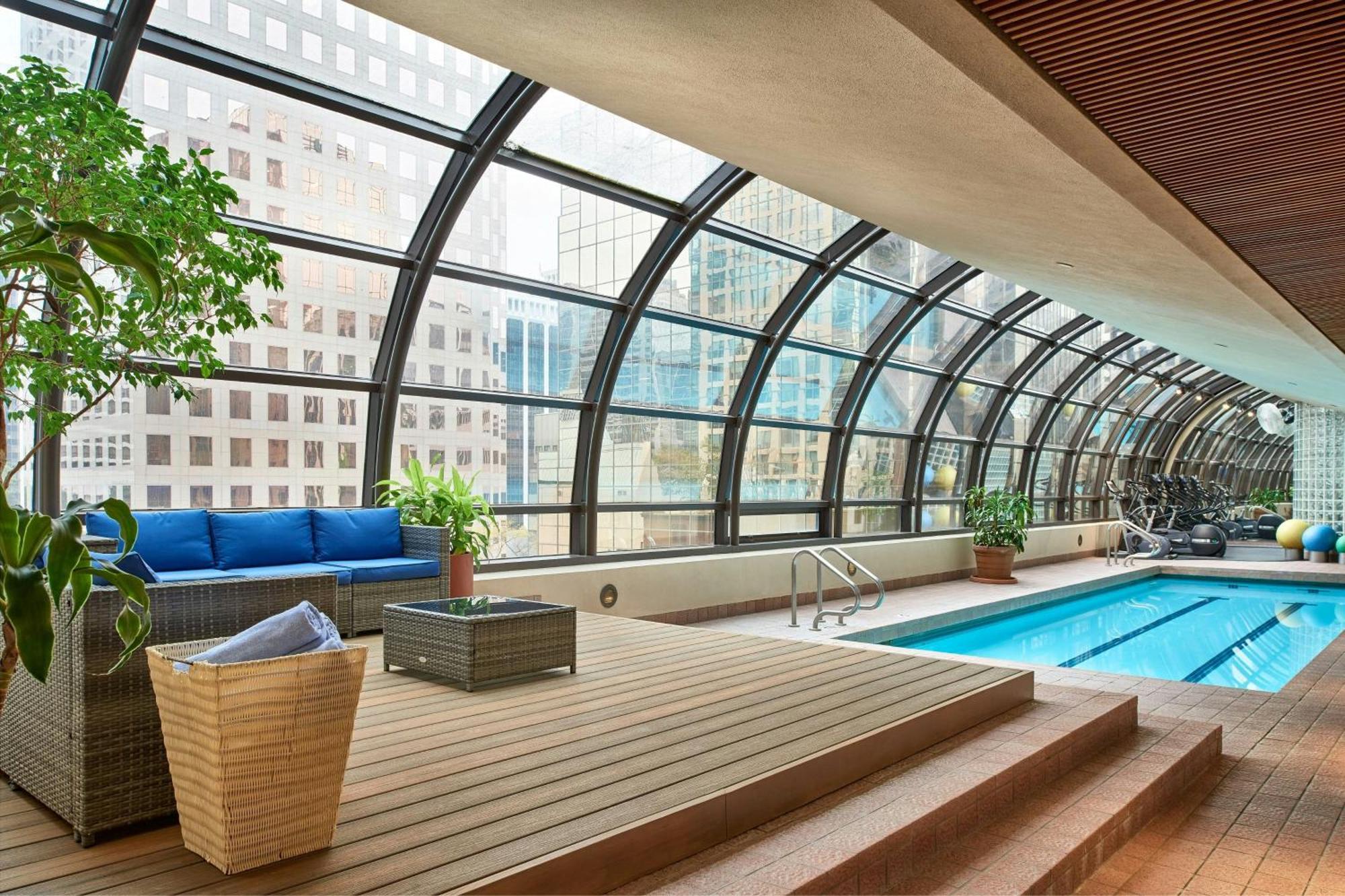 Metropolitan Hotel Vancouver Dış mekan fotoğraf