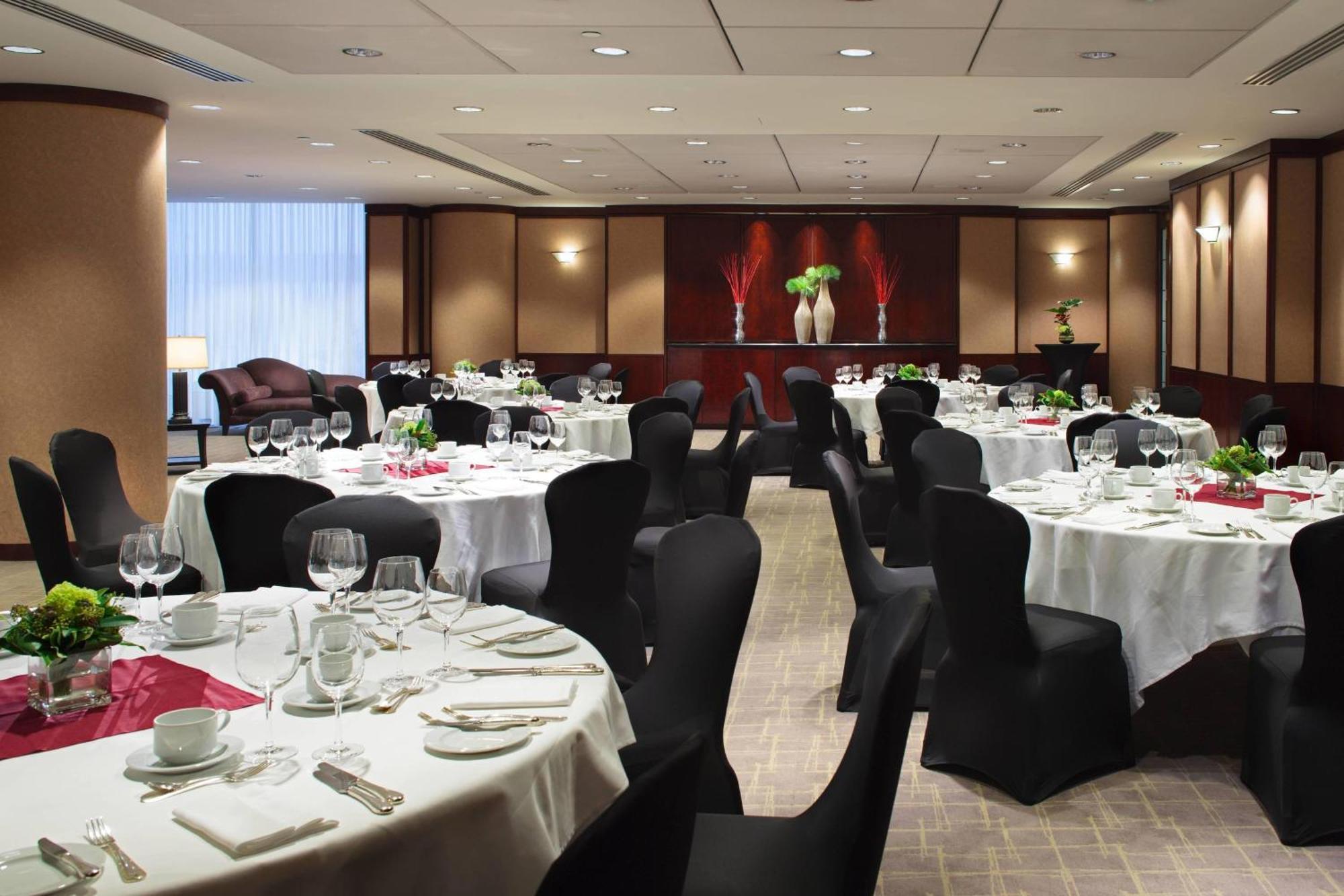 Metropolitan Hotel Vancouver Dış mekan fotoğraf